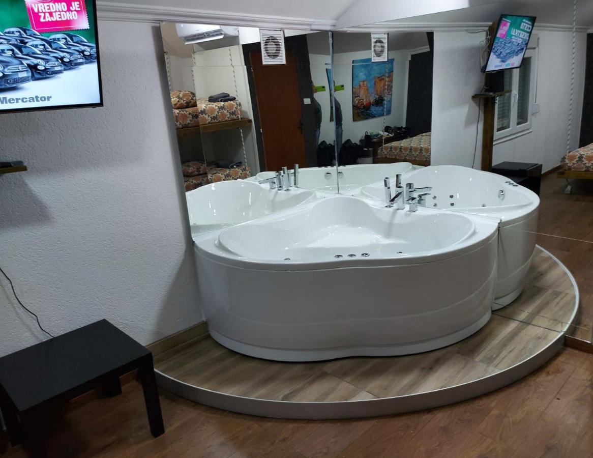 Mistik Secret Apartments Jagodina Bagian luar foto